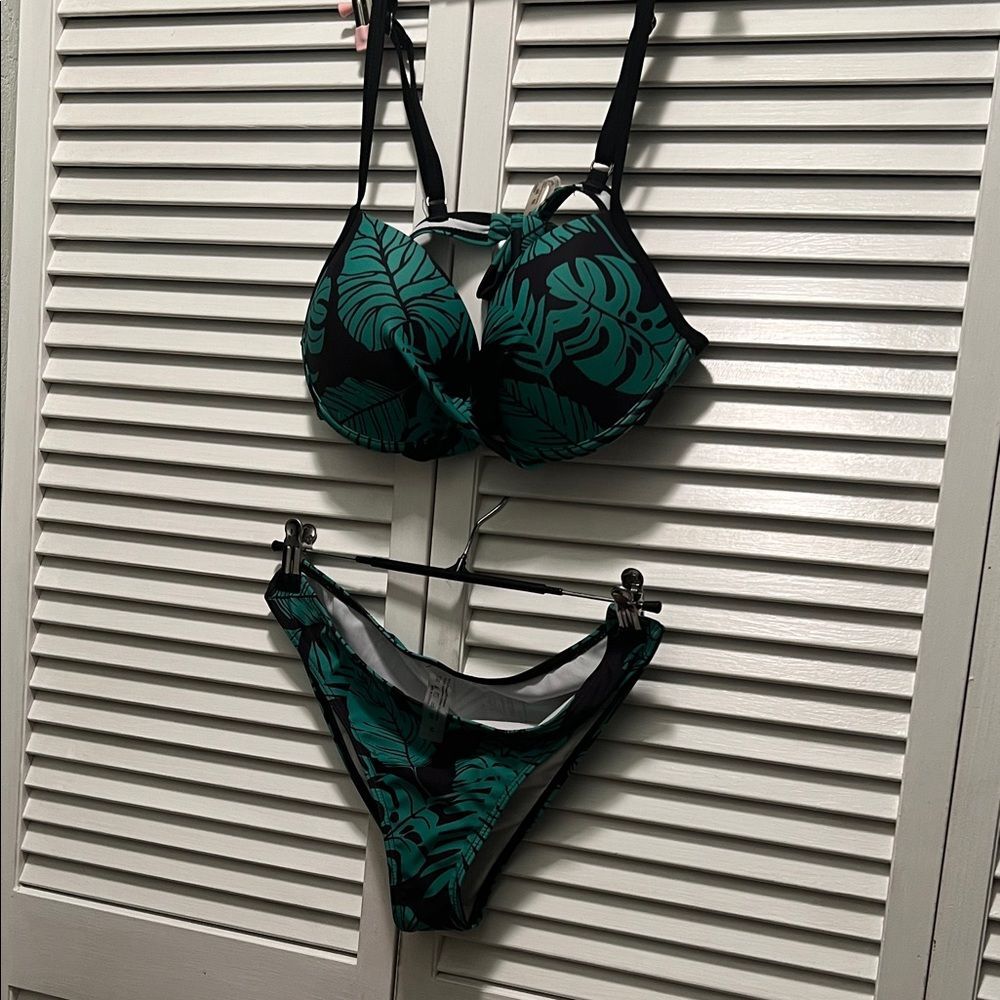 #1283=Tropical Green and Black Bikini Set - Picture 1 of 4